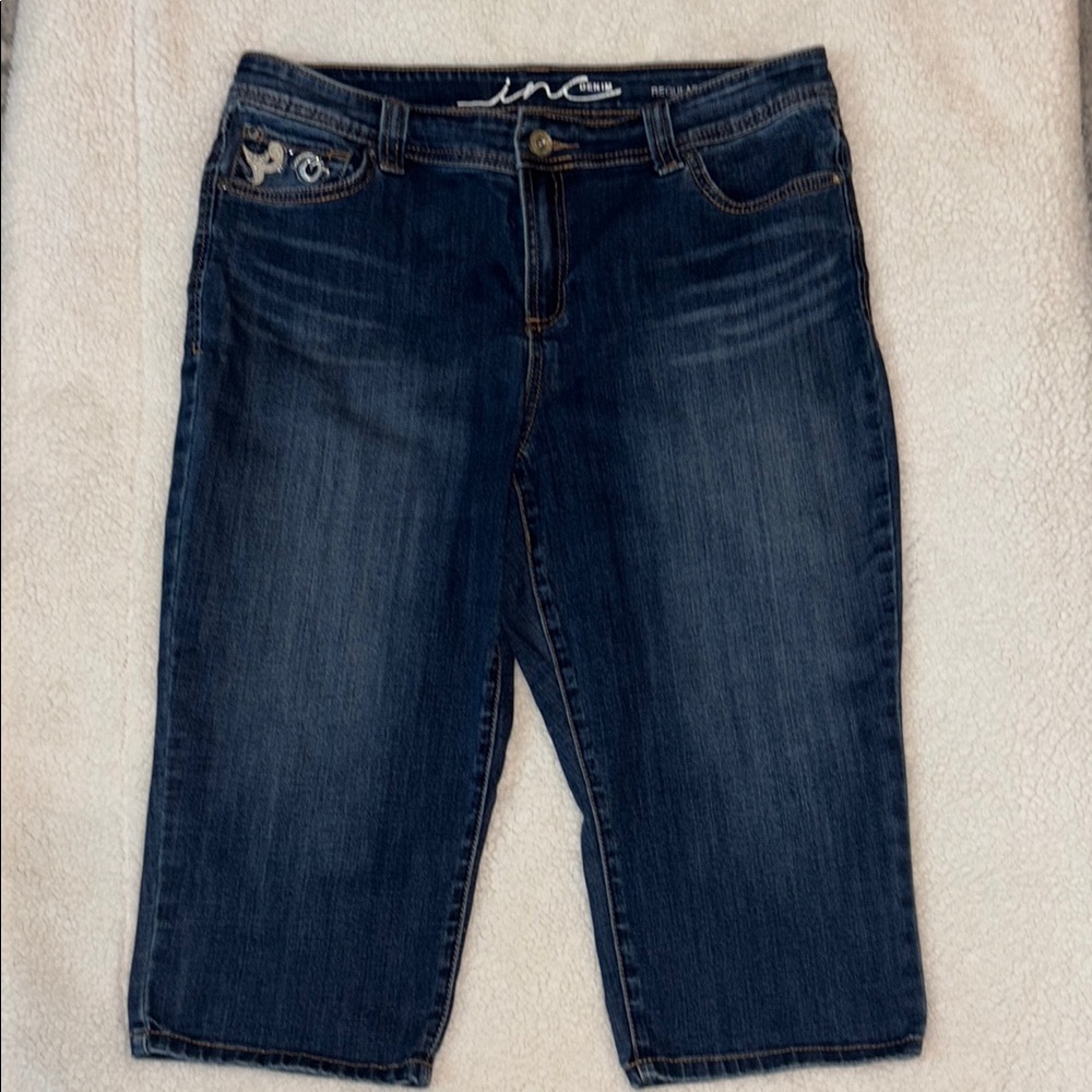 INC International Concepts Blue Capri Jeans with Stretch